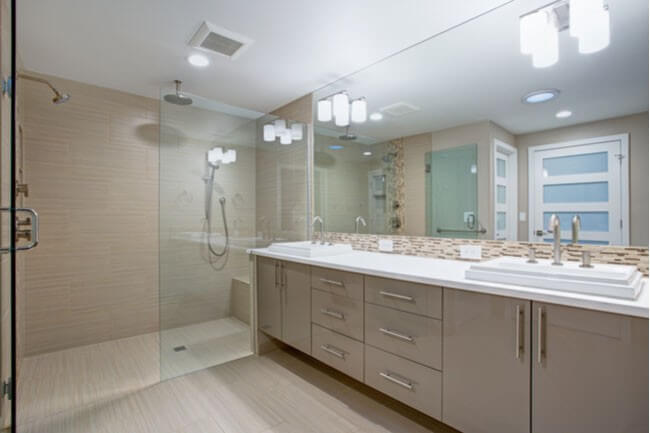 8 Ways to Add Accessibility (Or Wheelchair Friendly) Shower Enclosures